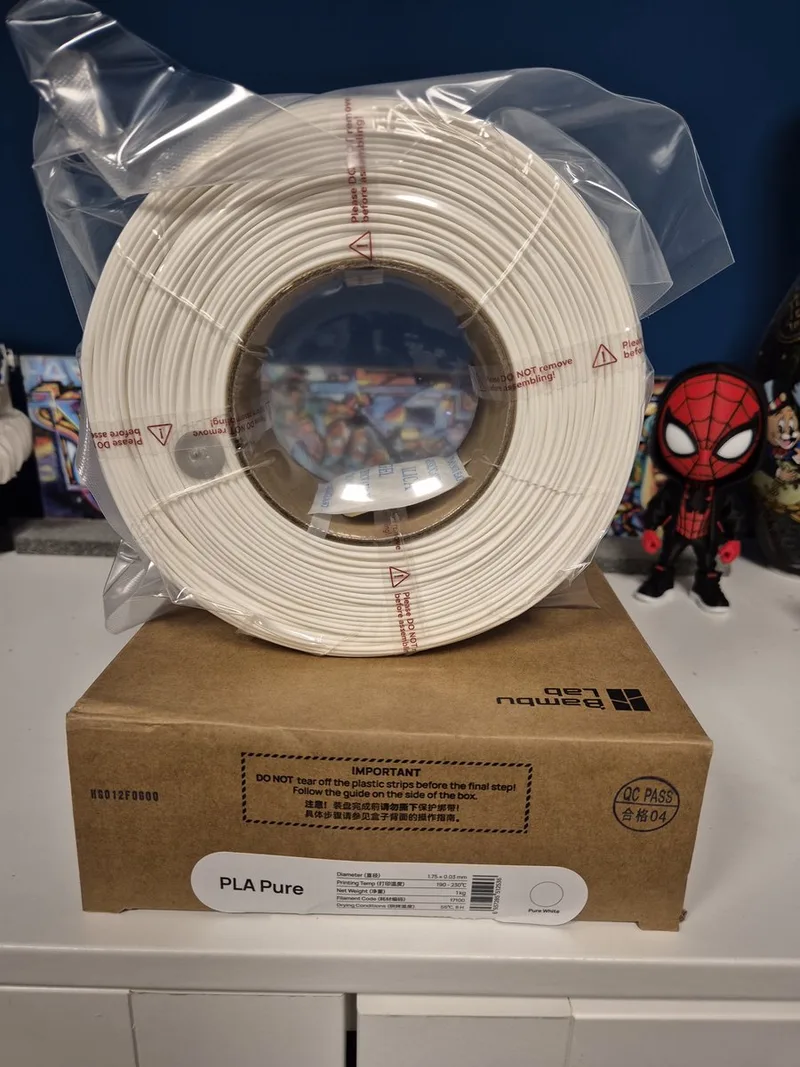PLA Pure - (Zuiver Wit) - 3D Printer Filament - 1.75mm - 1kg - Premium Matte Refill van Bambu Lab in Pure white – productfoto