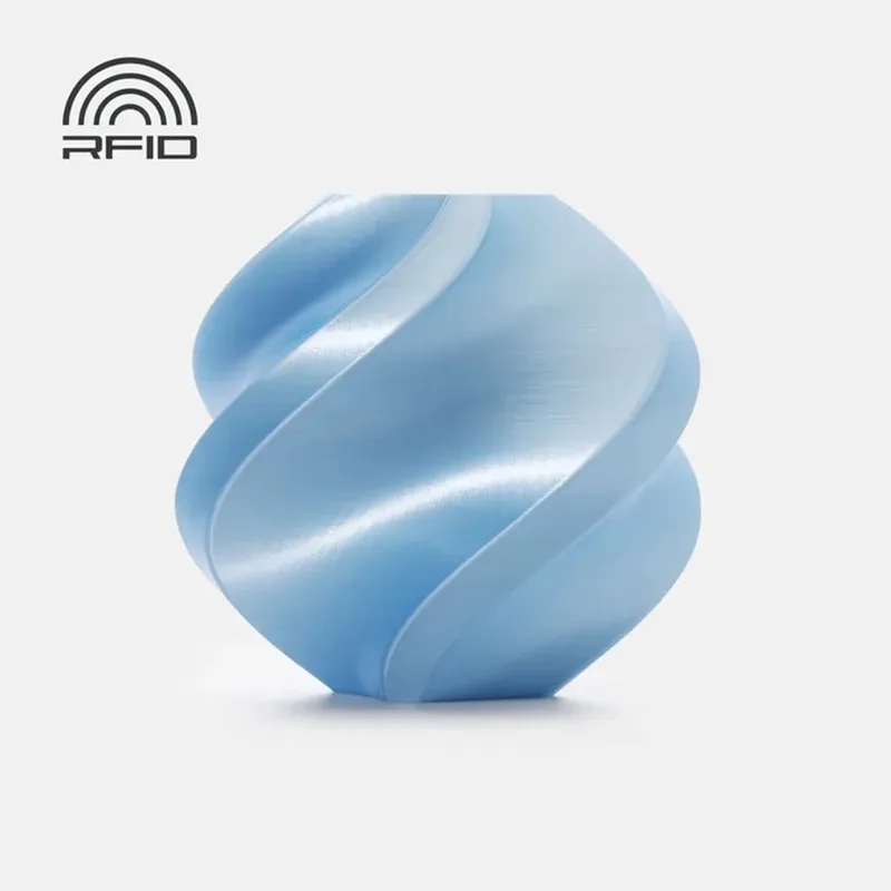 PLA Silk+ - (Baby Blauw) - 1.75mm - 1kg van Bambu Lab in Baby Blue – productfoto