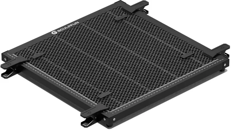 H3 Laser Honeycomb Werktafel - 450 x 450 mm - voor lasergraveermachine - Honingraat Laser Bed - Honingraat Werktabel met aluminiumplaat, T-vormige metalen klemmen, sterke metalen klemmen van Sculpfun – productfoto