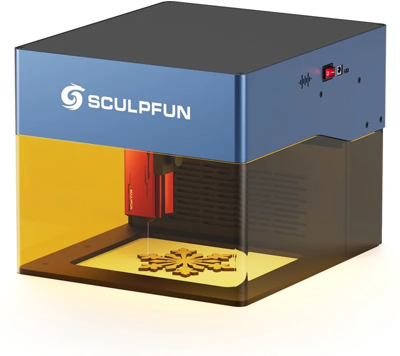 iCube Pro 5W lasergraveerder, laservlek van 0,06 mm, graveersnelheid van 10.000 mm/min, 32-bit moederbord, vervangbare lens, rookfilter, temperatuuralarm, app-verbinding, 130x130 mm van Sculpfun – productfoto